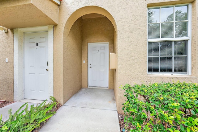 view of property entrance