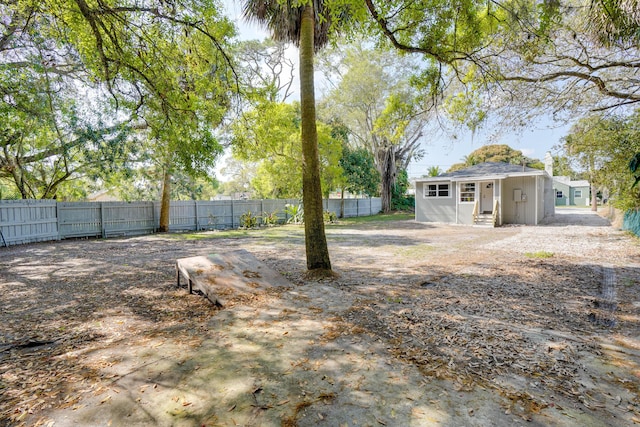 view of yard featuring a fenced backyard