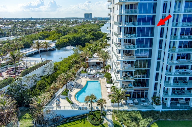 birds eye view of property