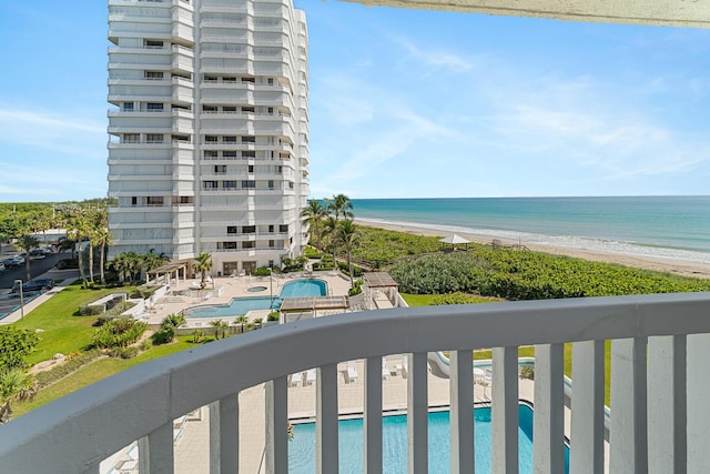 water view featuring a beach view