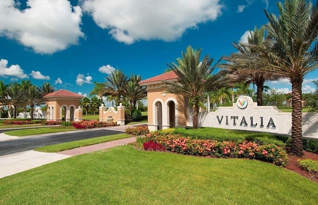 9597 SW Royal Poinciana Dr, Port Saint Lucie, FL 34987 - community / neighborhood sign featuring a lawn