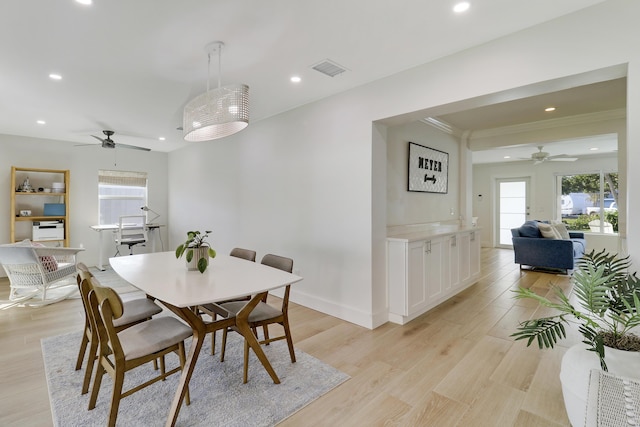 dining room with recessed lighting, visible vents, light wood-style floors, and a ceiling fan