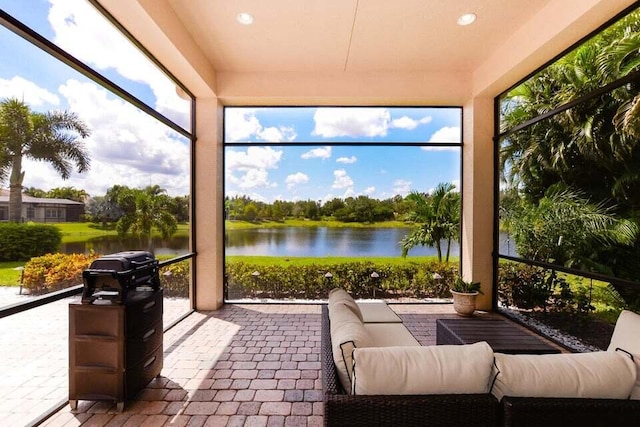 9895 SW Nuova Way, Port Saint Lucie, FL 34986 - sunroom with a water view