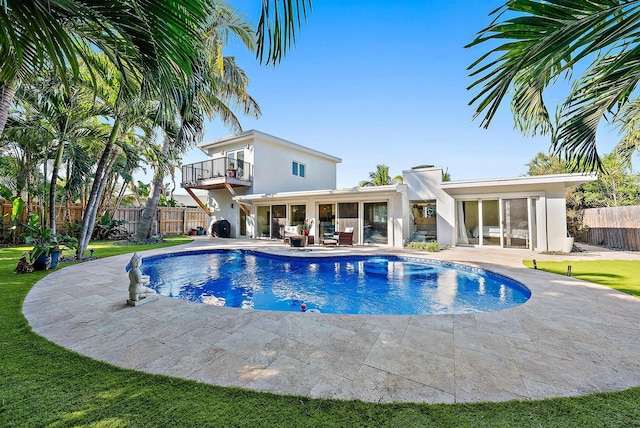 330 Franklin Rd, West Palm Beach, FL 33405 - view of pool featuring a patio