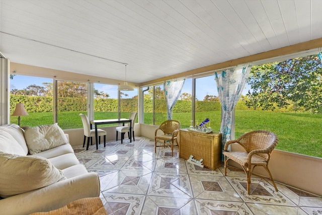 view of sunroom / solarium