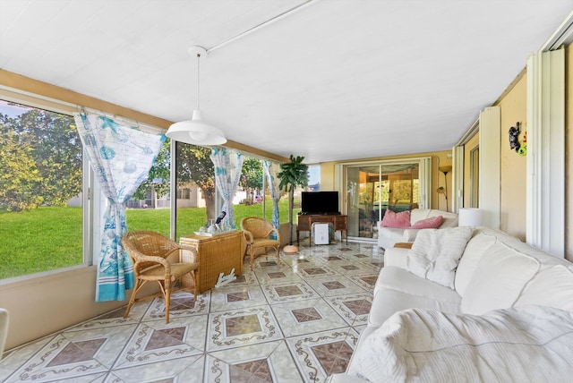 view of sunroom / solarium