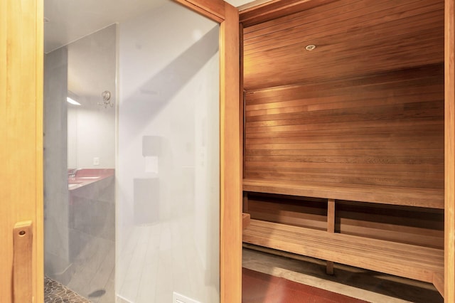 view of sauna / steam room