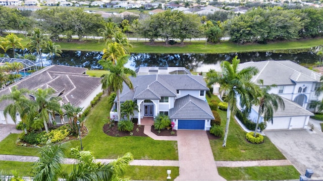 bird's eye view featuring a water view