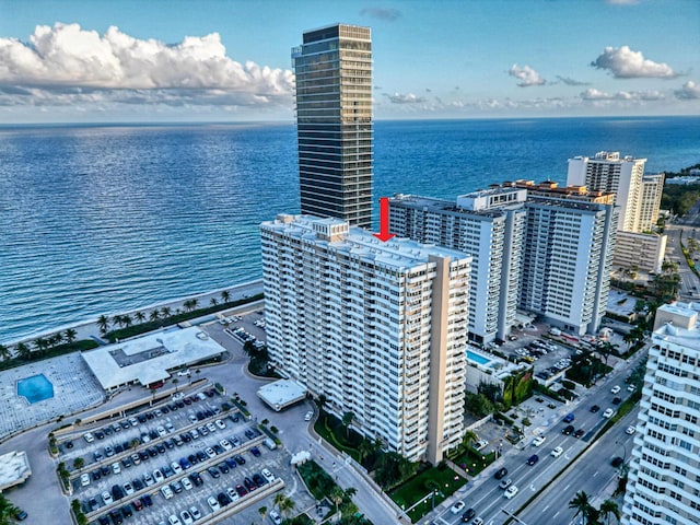 bird's eye view featuring a water view