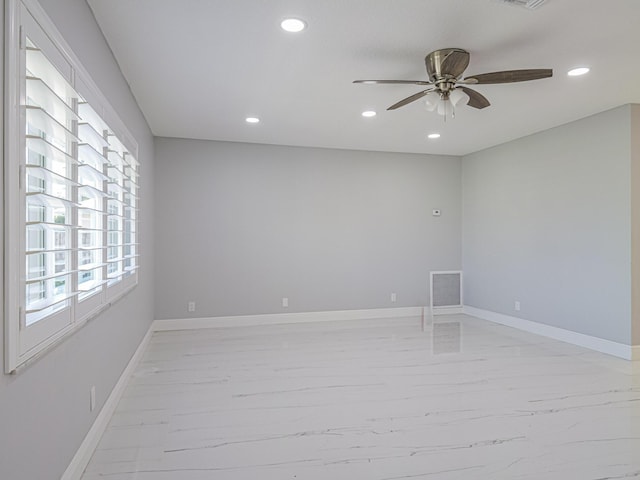 empty room with ceiling fan