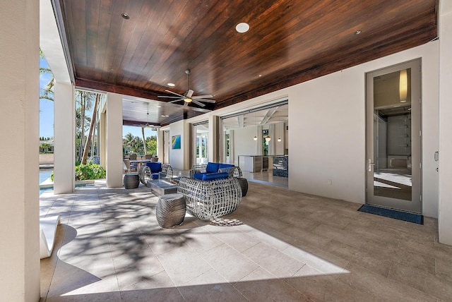 177 Commodore Dr, Jupiter, FL 33477 - view of patio / terrace with a ceiling fan