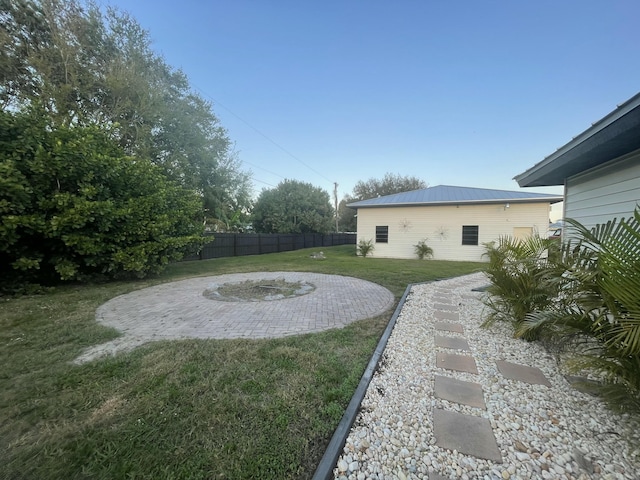 view of yard with a patio area