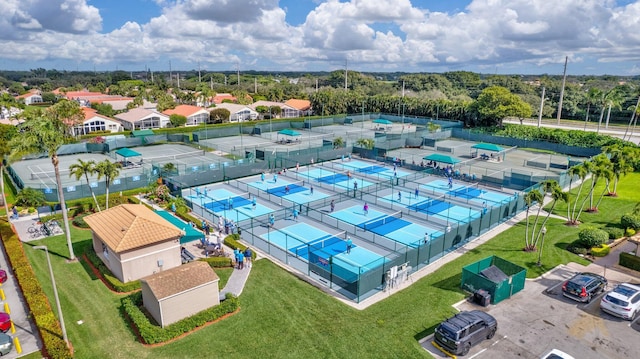 drone / aerial view featuring a residential view