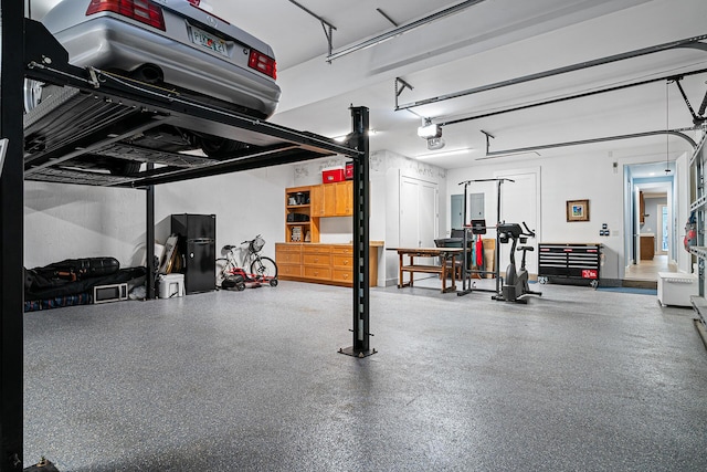 11951 Torreyanna Cir, Palm Beach Gardens, FL 33412 - garage with a garage door opener
