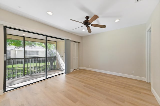 unfurnished room with light wood-style flooring, baseboards, ceiling fan, and recessed lighting