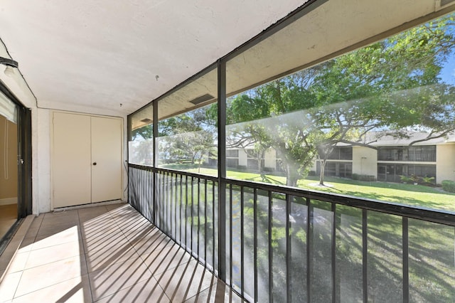 view of unfurnished sunroom