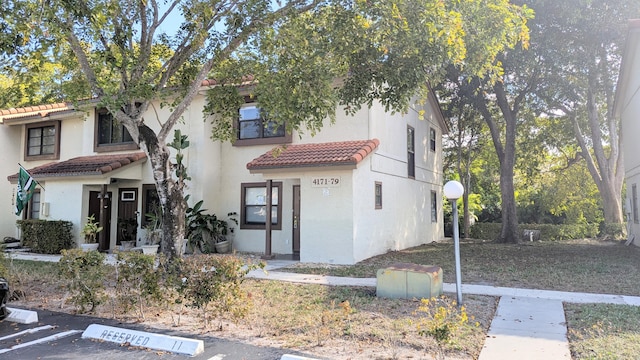 view of mediterranean / spanish home