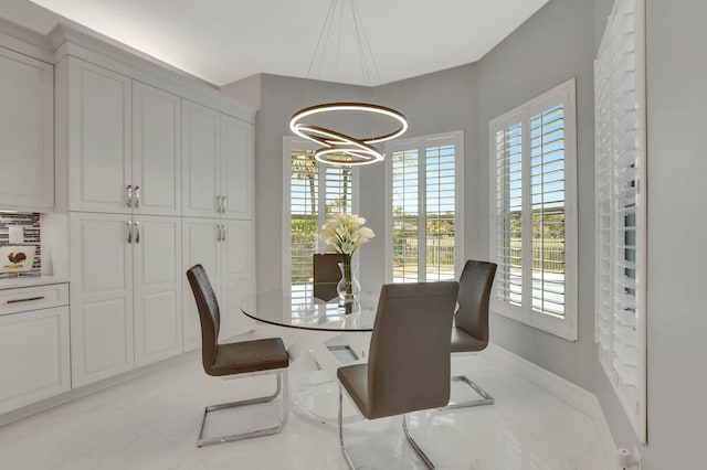 dining room featuring an inviting chandelier