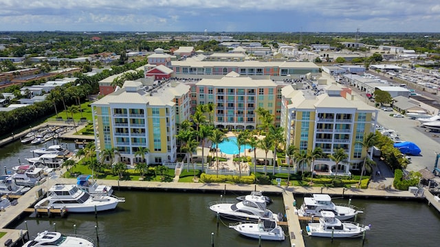 Listing photo 2 for 802 W Windward Way Unit 402, Lantana FL 33462