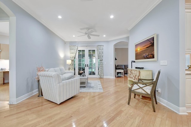 6718 Jog Palm Dr, Boynton Beach, FL 33437 - living room featuring arched walkways, a ceiling fan, light wood finished floors, recessed lighting, and baseboards