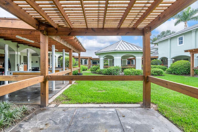 view of yard with a patio