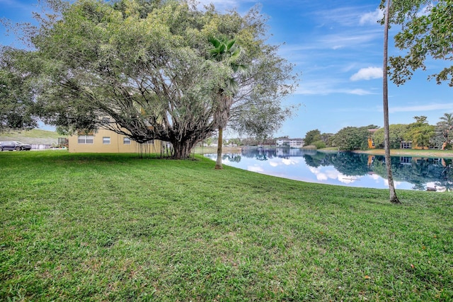 view of yard with a water view