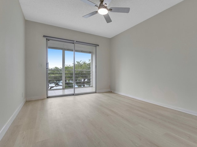 2030 Hythe B 2030, Boca Raton, FL 33434 - empty room featuring ceiling fan, light hardwood / wood-style flooring, and a textured ceiling