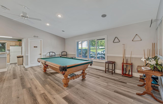 recreation room with billiards, ceiling fan, lofted ceiling, and light hardwood / wood-style floors