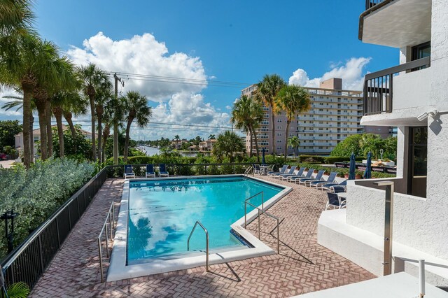 1155 Hillsboro Mile Unit 202, Hillsboro Beach, FL 33062 - view of pool