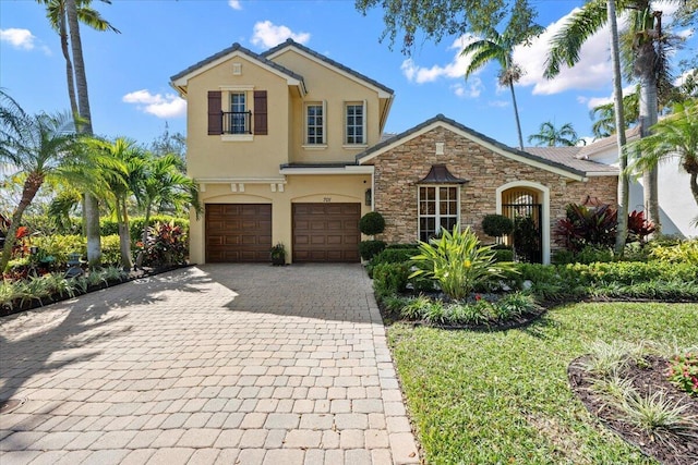 view of front of house with a garage