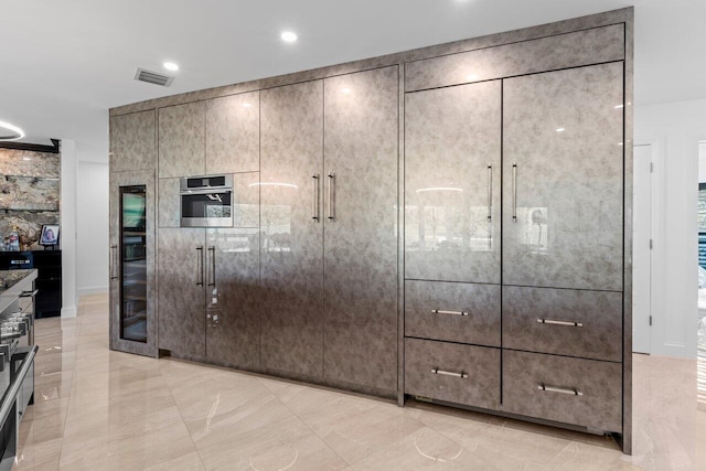 11955 N Lake Dr, Boynton Beach, FL 33436 - view of closet