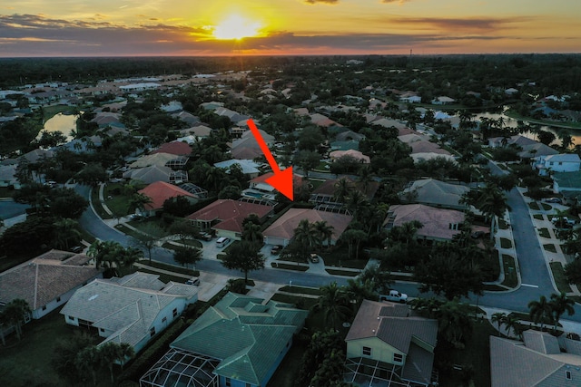 view of aerial view at dusk