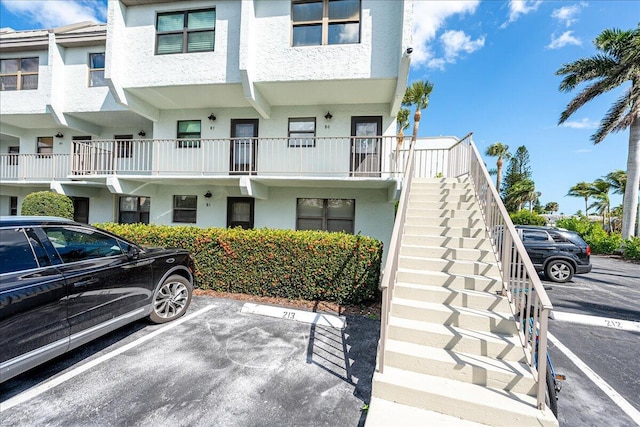 1300 Seaway Dr Unit B6, Fort Pierce, FL 34949 - view of front of home