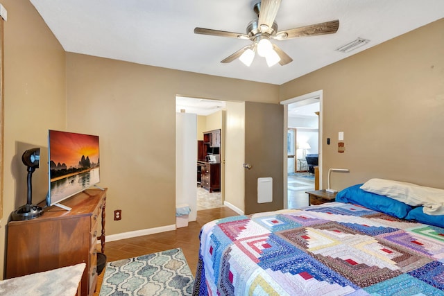 bedroom featuring ceiling fan