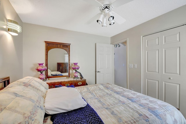 bedroom featuring a closet and ceiling fan