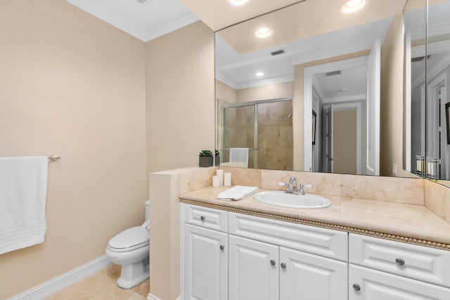 full bathroom featuring visible vents, toilet, crown molding, vanity, and a shower stall