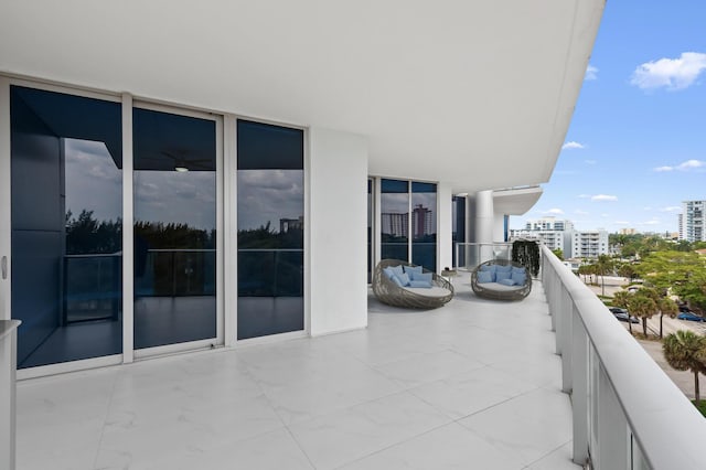 701 N Fort Lauderdale Beach Blvd Unit 504, Fort Lauderdale, FL 33304 - balcony with a view of city