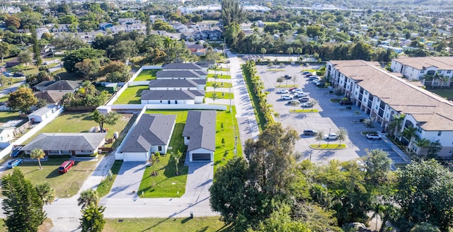 bird's eye view with a residential view