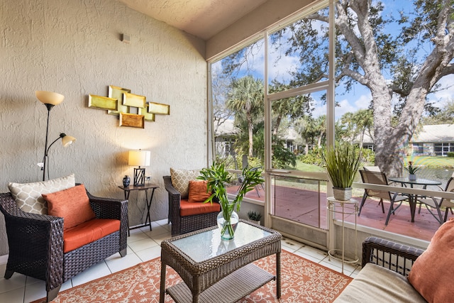 view of sunroom / solarium