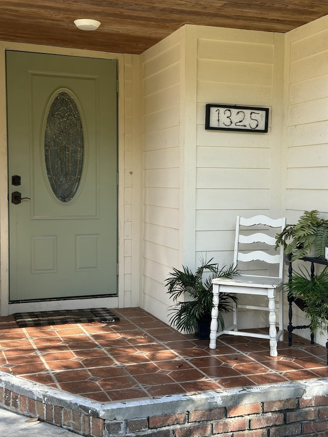 view of property entrance