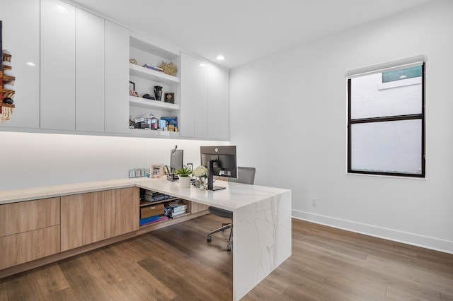 office area featuring light wood-type flooring