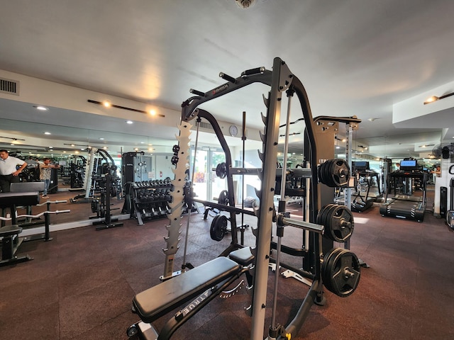 1551 N Flagler Dr Ph L7, West Palm Beach, FL 33401 - view of exercise room