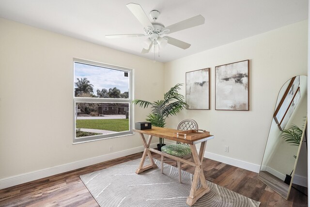 7423 SE James St, Hobe Sound, FL 33455 - view of patio / terrace