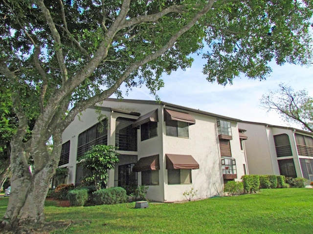 view of building exterior