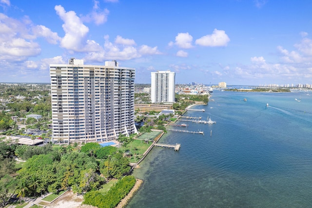 bird's eye view featuring a water view