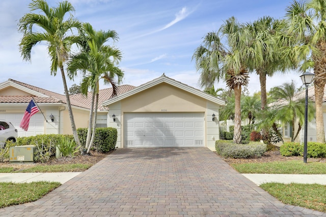 view of front facade with a garage