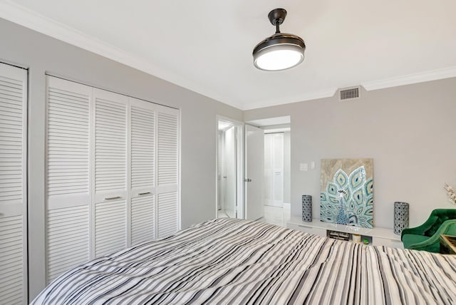 unfurnished bedroom featuring ornamental molding