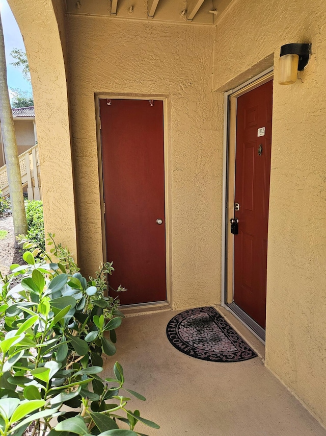 view of property entrance