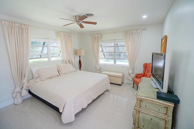 bedroom featuring visible vents, baseboards, a ceiling fan, and recessed lighting