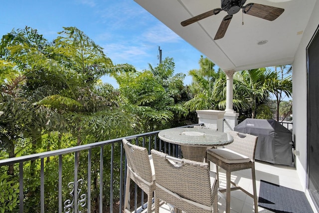 balcony featuring ceiling fan and grilling area